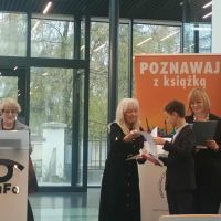 SUKCES W DYKTANDZIE NIEPODLEGŁOŚCIOWYM